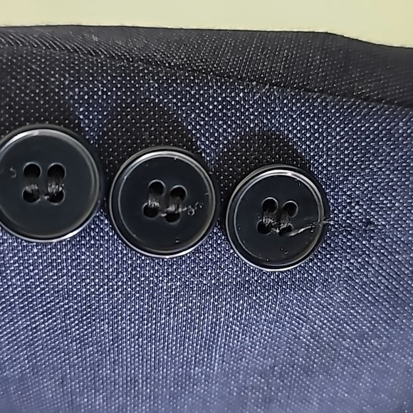 Joseph Abboud Boy's 2 button suit Jacket Size 10 - Picture 3 of 6